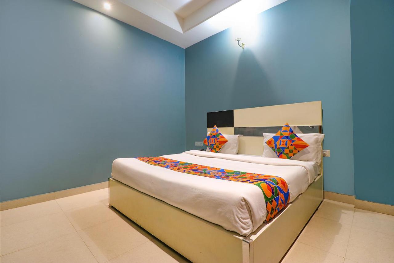 Fabhotel Church House Rohini Delhi Zewnętrze zdjęcie