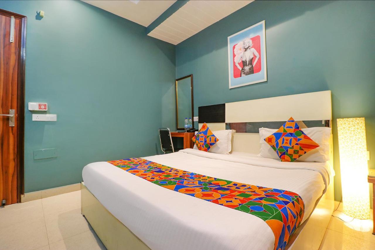 Fabhotel Church House Rohini Delhi Zewnętrze zdjęcie